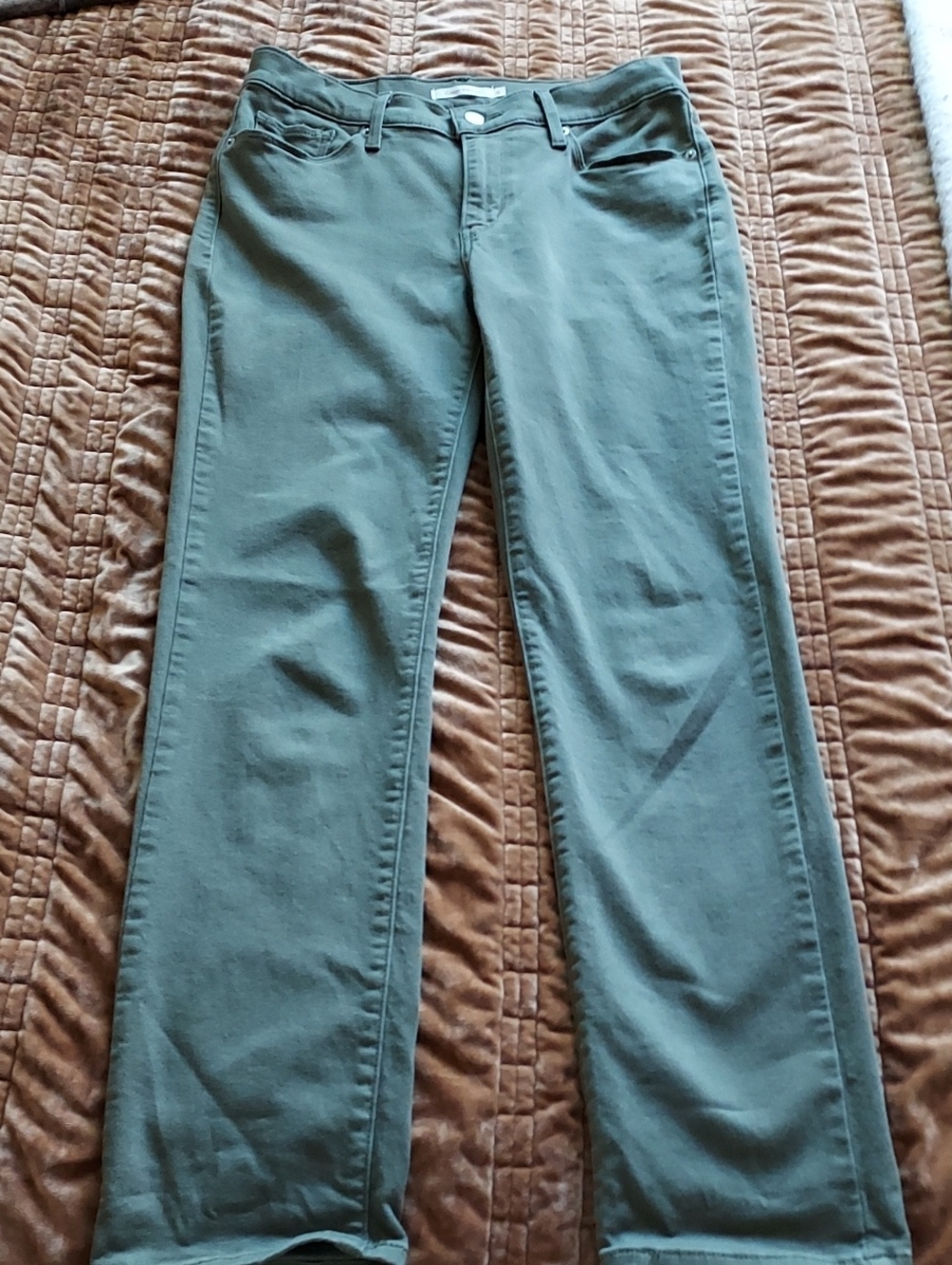 Levi's Women's Olive Straight Leg Jeans